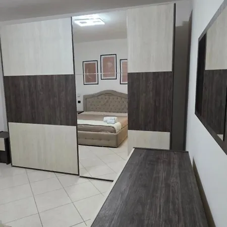 Domus Fra إيغليزياس